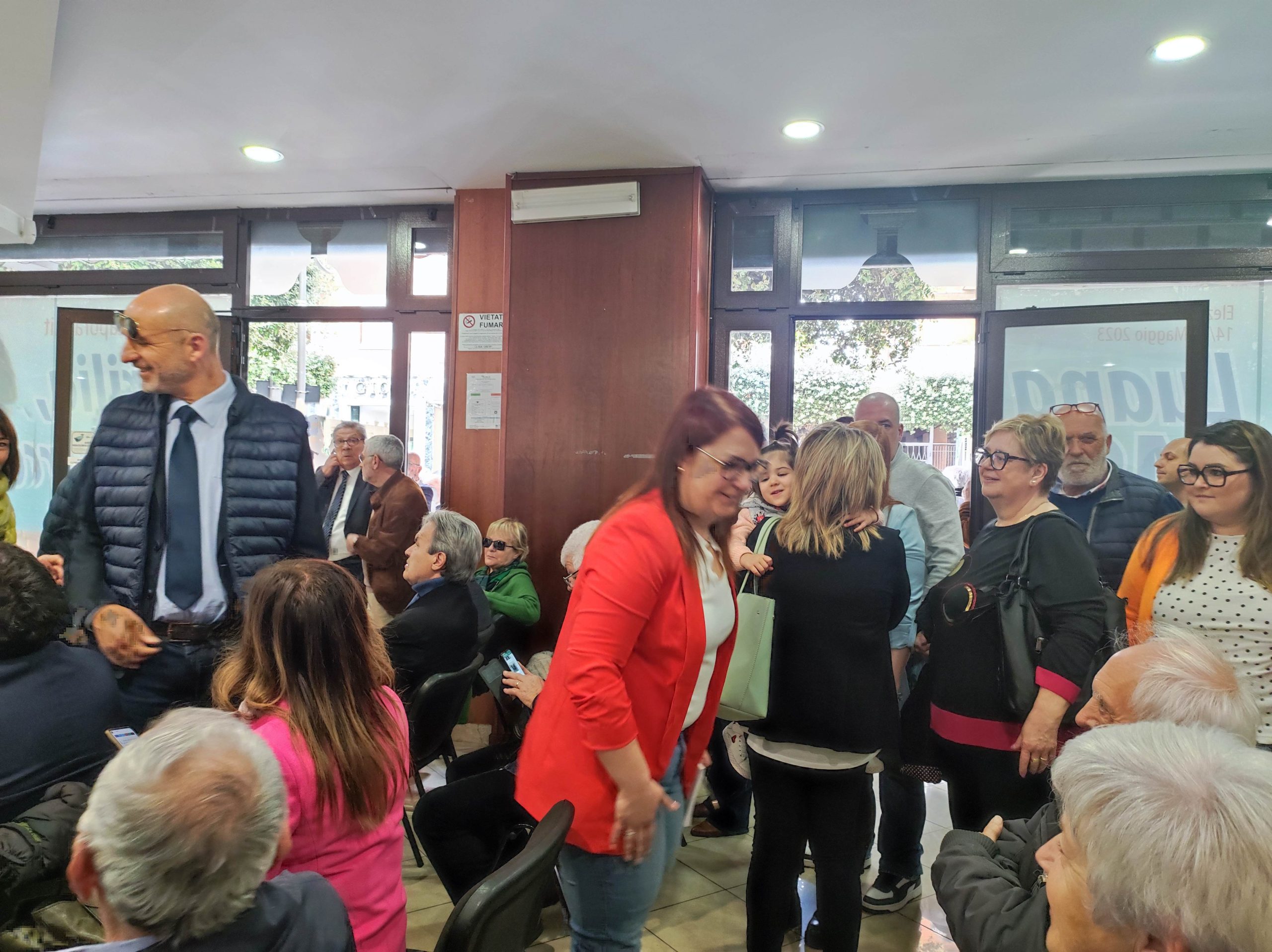 la presentazione della candidatura a Sindaco di Luana Caporaso