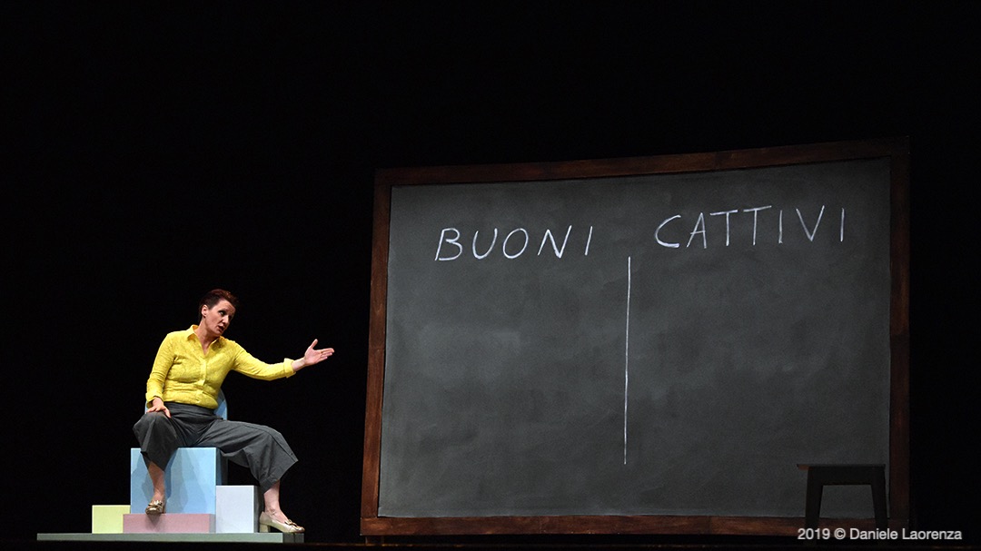 Antonella Questa - Infanzia Felice - foto di Antonio Ficai