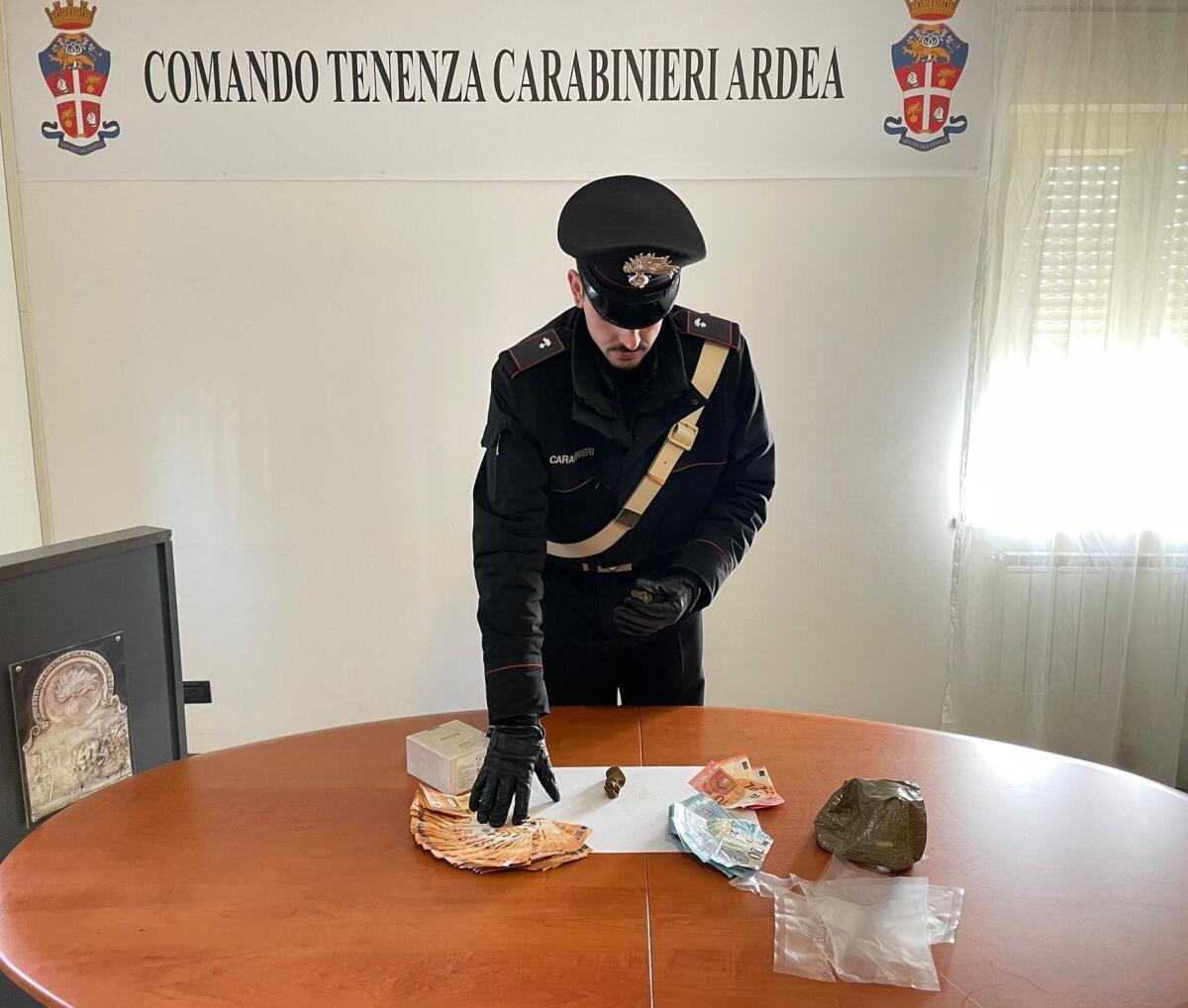 Deteneva hashish e marijuana: 27enne arrestato dai Carabinieri di Ardea. - 