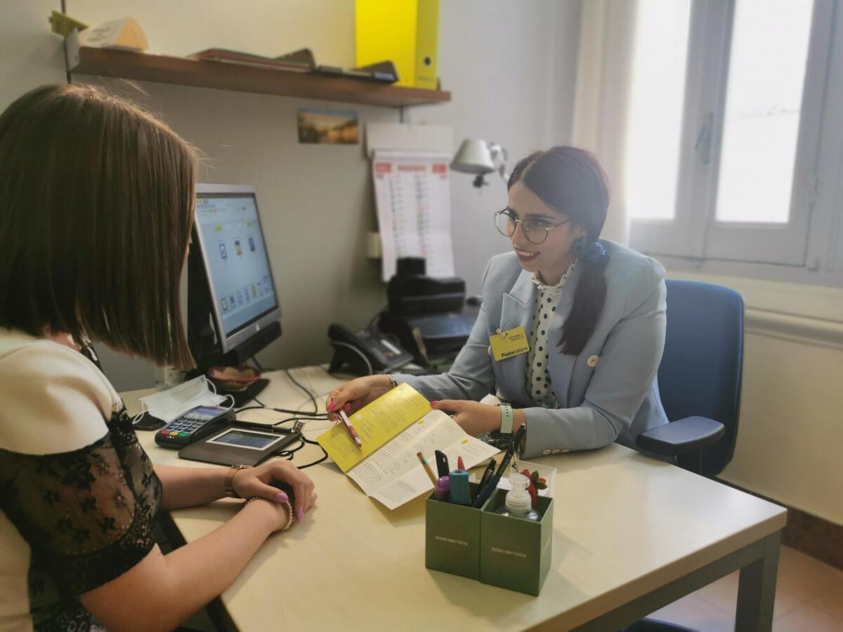 Poste Italiane seleziona nuovi profili professionali anche in provincia di Latina: si cercano consulenti finanziari. - 