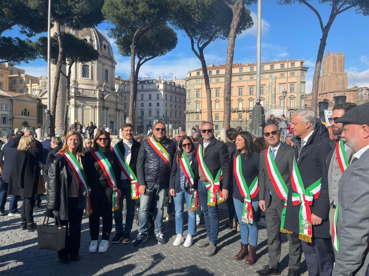 "No al termovalorizzatore di Santa Palomba", Aprilia alla manifestazione a Roma - 