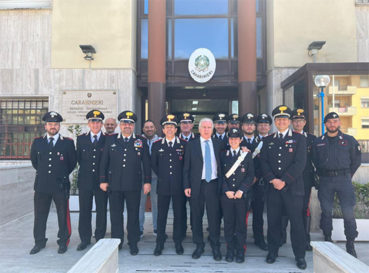 25 Aprile, il Prefetto di Latina, Maurizio Falco, in vista presso il Reparto Territoriale dei Carabinieri di Aprilia. - 