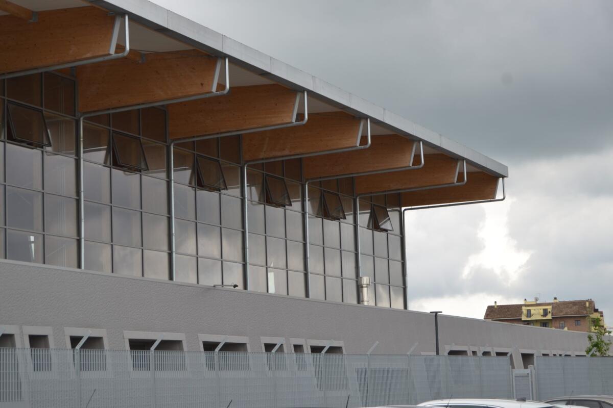 Un'Altra Aprilia: "Il Palazzetto dello Sport, opera non collaudata" - 