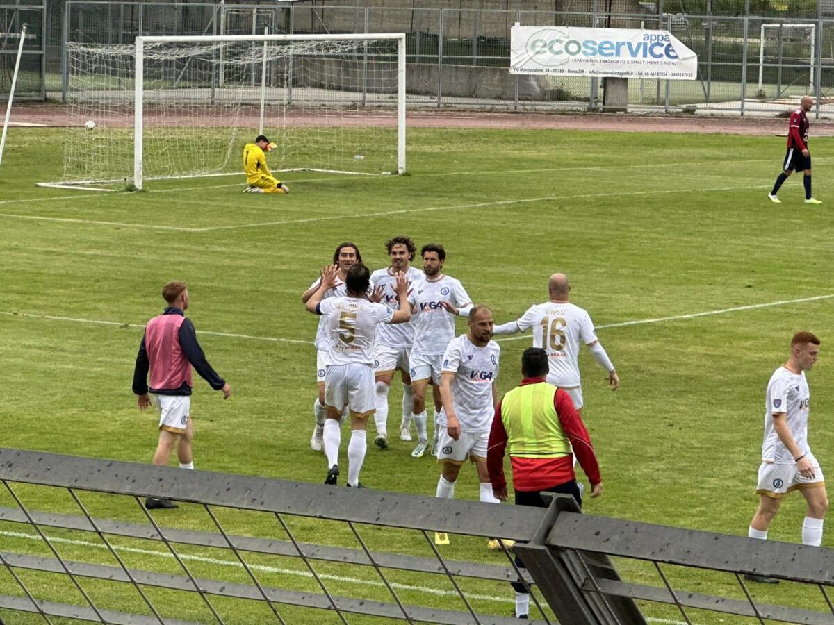 Calcio - Serie D - L'Aprilia vince 4-1 in casa contro la Casertana - 