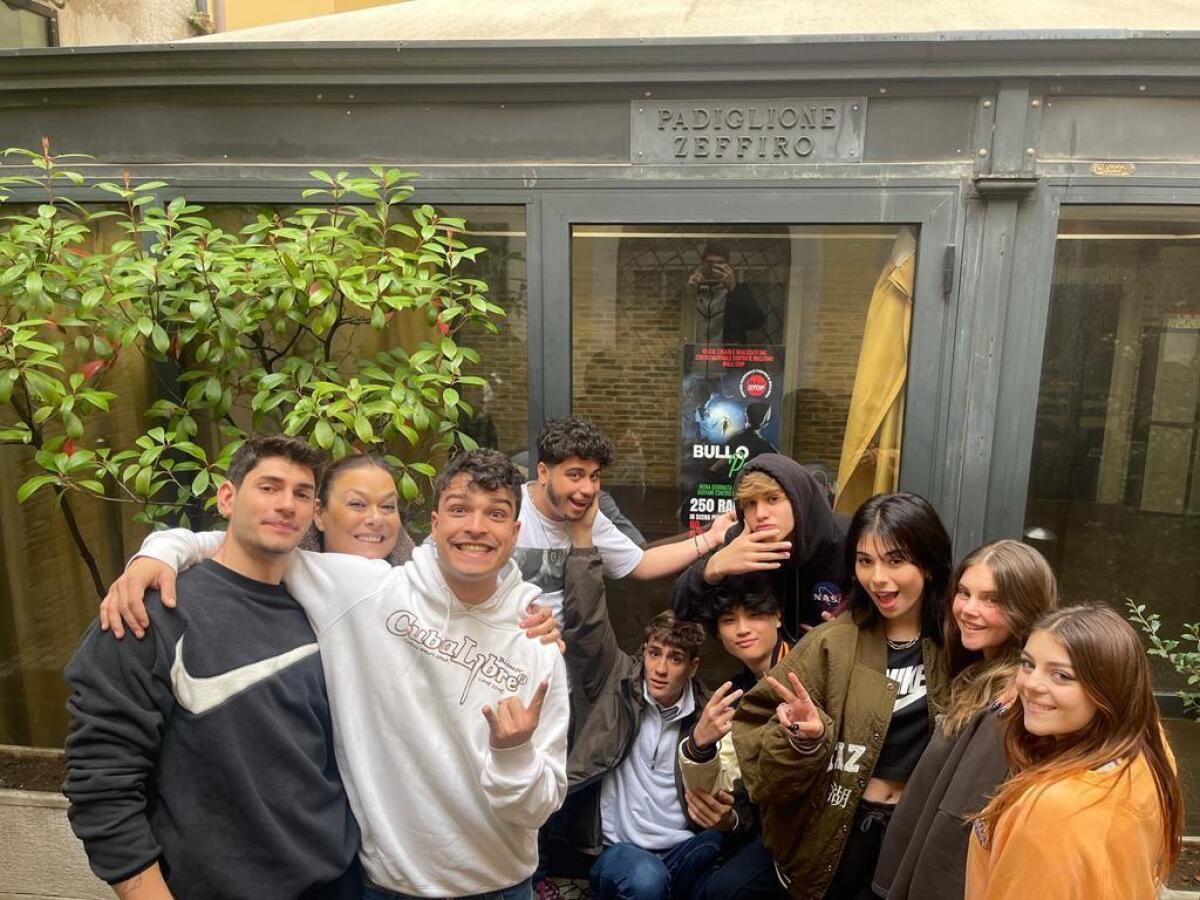 “Bullo Pan”, torna a Roma il grande spettacolo dei ragazzi di Bulli Stop. Special Guest Leo Gassmann. Presenta Enrico Papi. - 