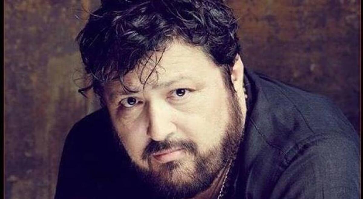 Marco Conidi oggi pomeriggio a Studio 93! Sarà ospite in diretta nei nostri studi. Stasera con l’Orchestraccia in concerto a Latina. - 