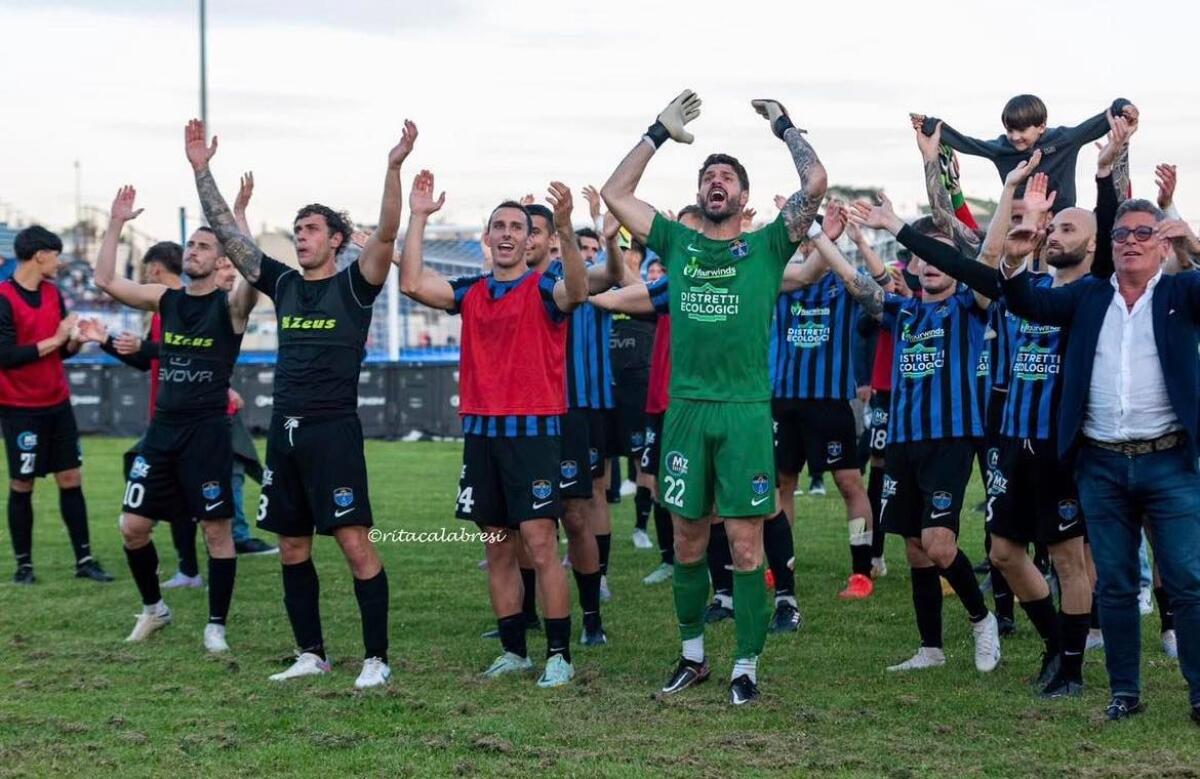 Arriva il rompete le righe per il Latina Calcio. Di Giuseppe non sarà il direttore sportivo nella prossima stagione. - 