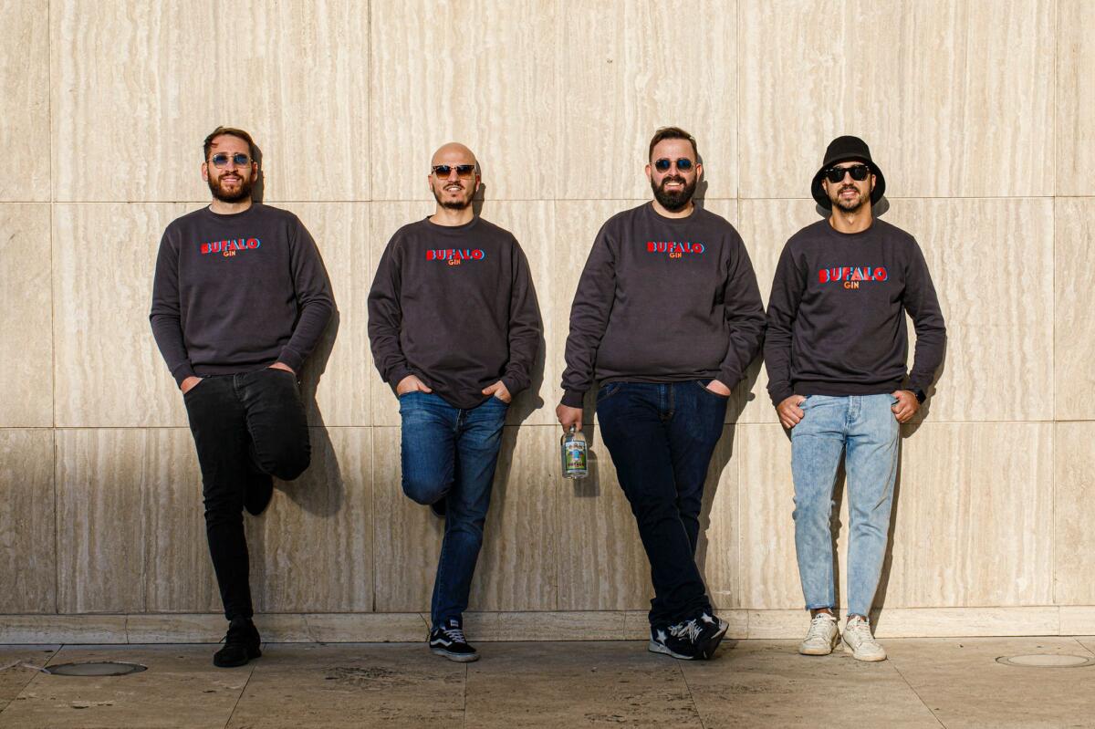 Il progetto Bufalo Gin, ideato da 4 giovani apriliani, premiato a Milano con l’Ampolla d’Oro 2023 da Spirito Autoctono. - 