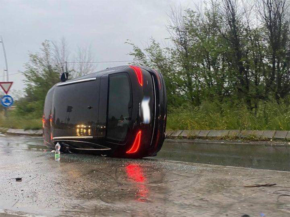 Incidente ieri sulla via Pontina, all’altezza di Borgo Isonzo. - 