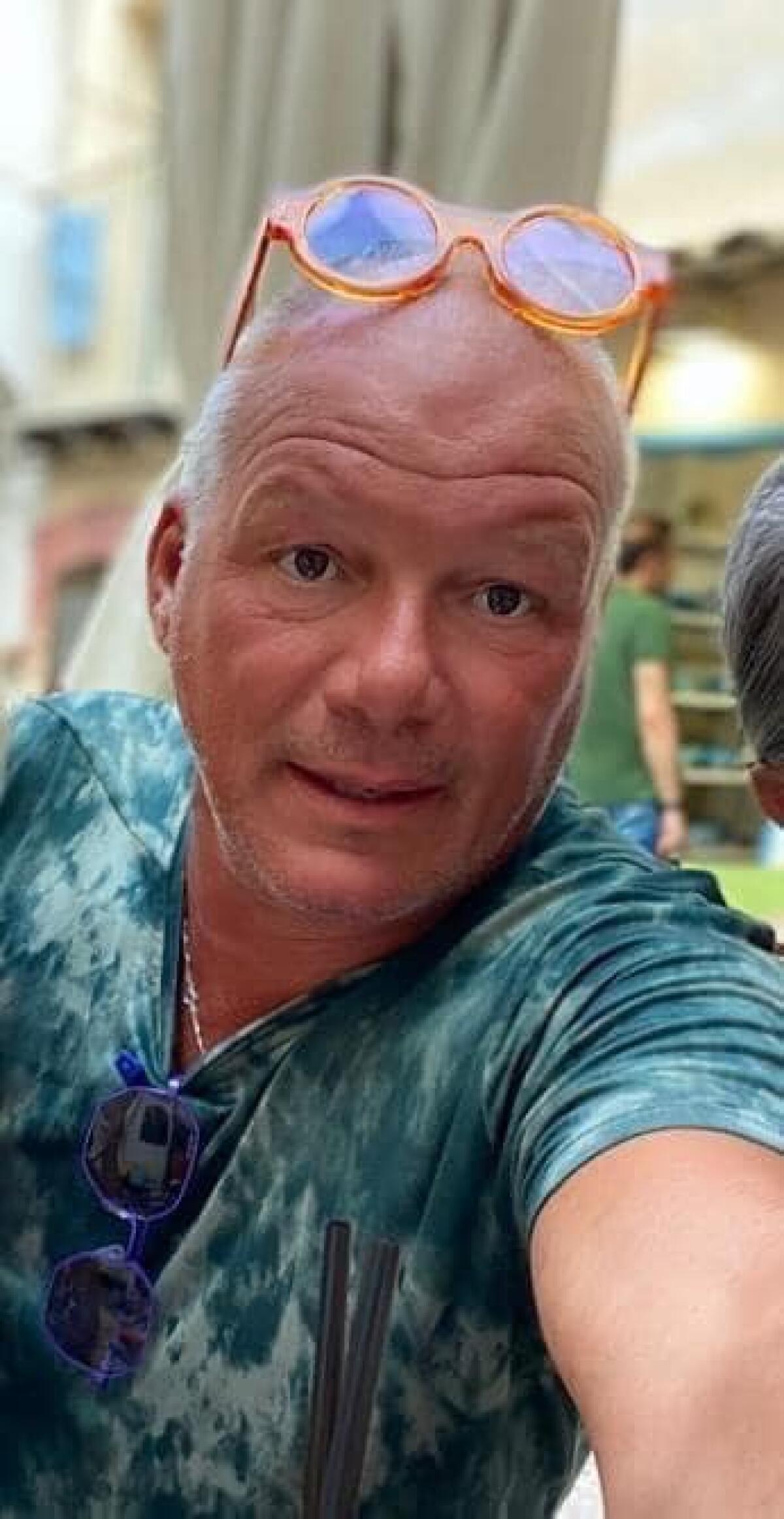 Indagini sulla morte del 57enne originario di Cisterna Vittorio Marianecci, ritrovato morto in mare in California. - 