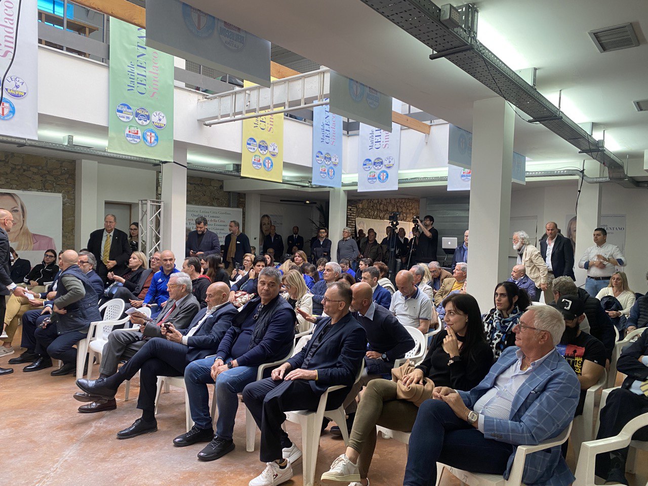 il Ministro Abodi in visita a Latina per la candidata sindaca Matilde Celentano