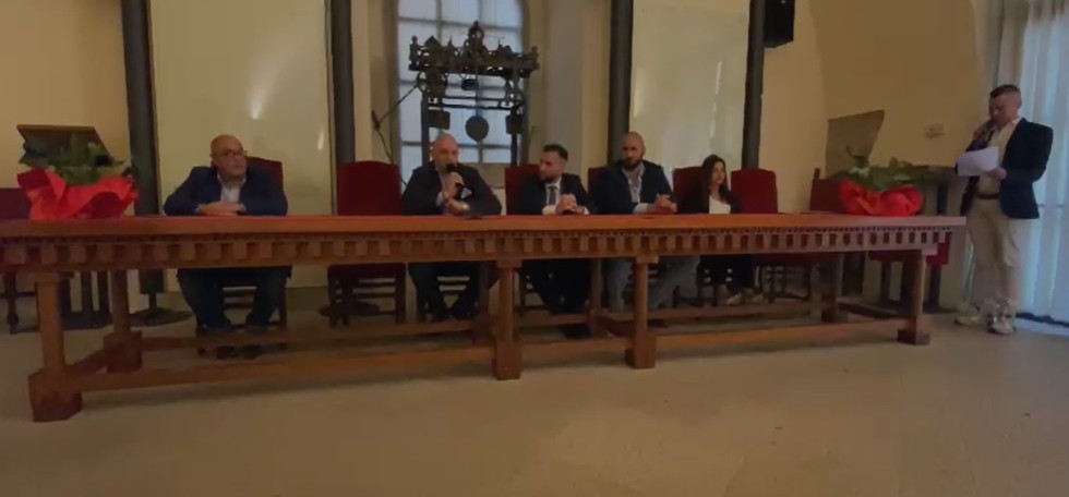 la conferenza stampa di presentazione