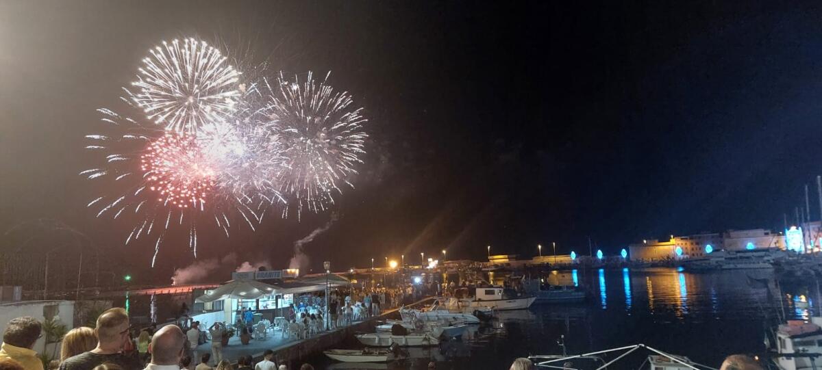 Festeggiamenti in onore di S. Antonio di Padova: il tributo della Città di Anzio alla Banda Musicale del Corpo Nazionale dei Vigili del Fuoco - 