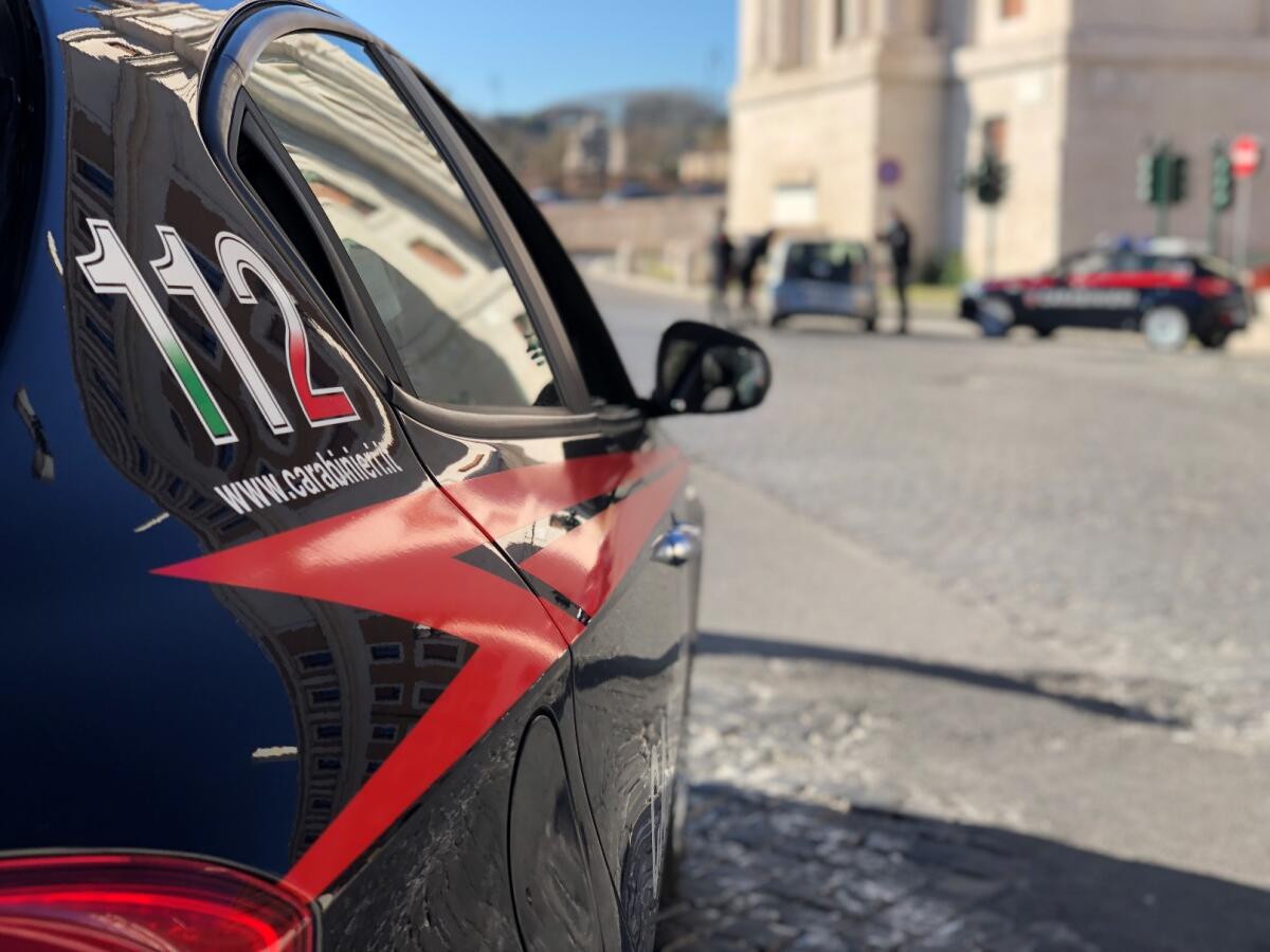 Ingiurie nei confronti dei vicini di casa e degli operatori sanitari: ordine di carcerazione per un 59enne di Castelforte. - 