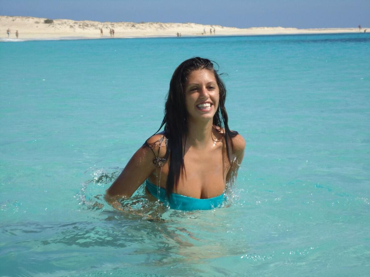 Cadavere in un'intercapedine a Torremolinos, in Spagna: potrebbe appartenere alla 24enne di Nettuno Sibora Gagani. - 