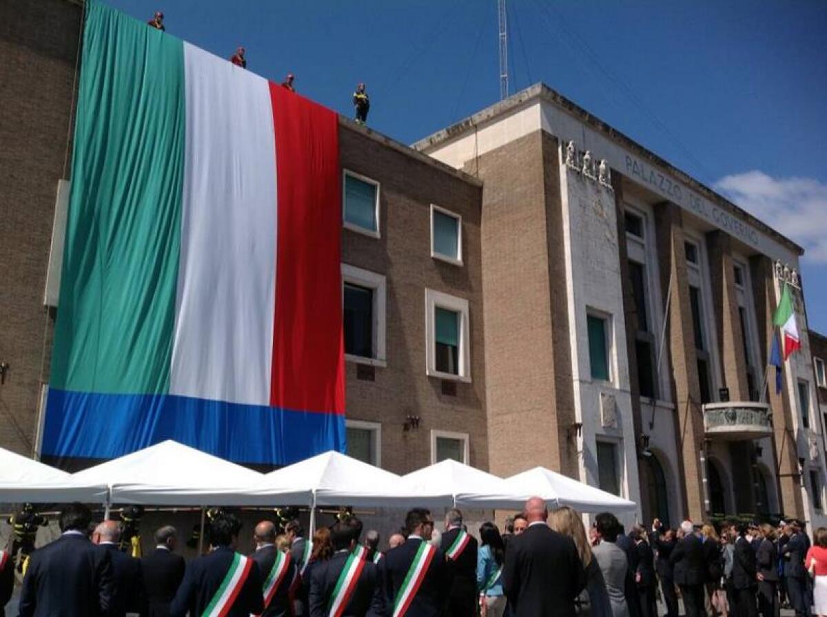 Festa della Repubblica, a Latina la cerimonia in piazza della Libertà - 