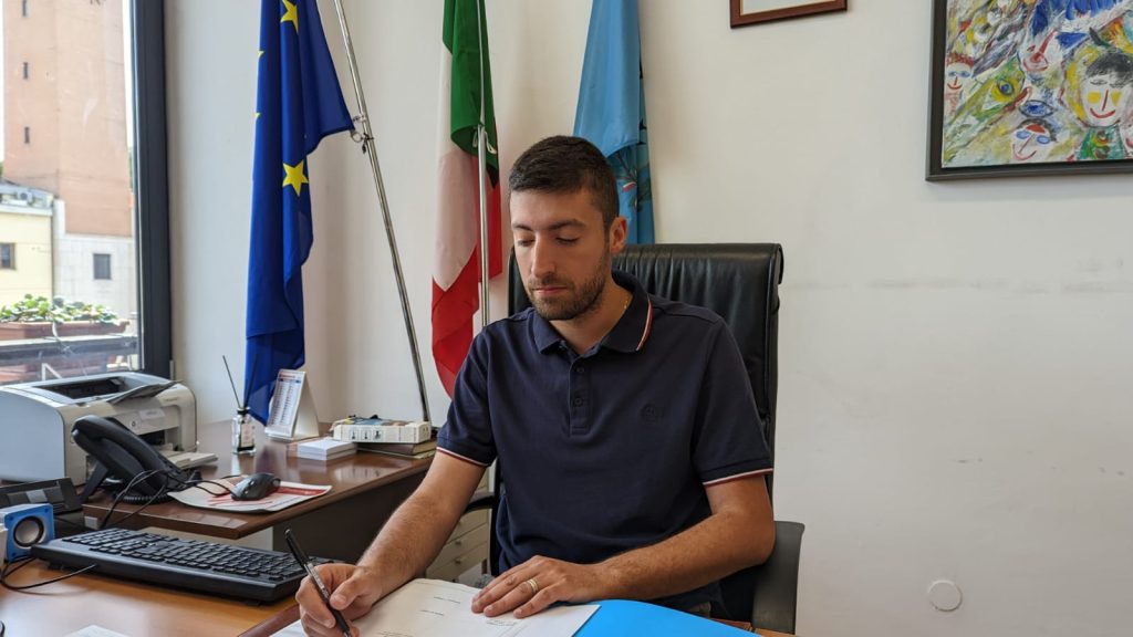 l'assessore Elvis Martino