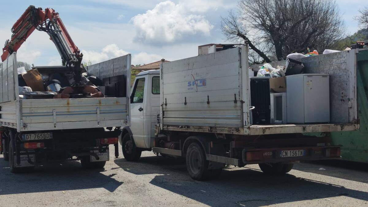 Sezze - Buoni i risultati nei primi 3 mesi del servizio di ritiro domiciliare e gratuito degli ingombranti - 