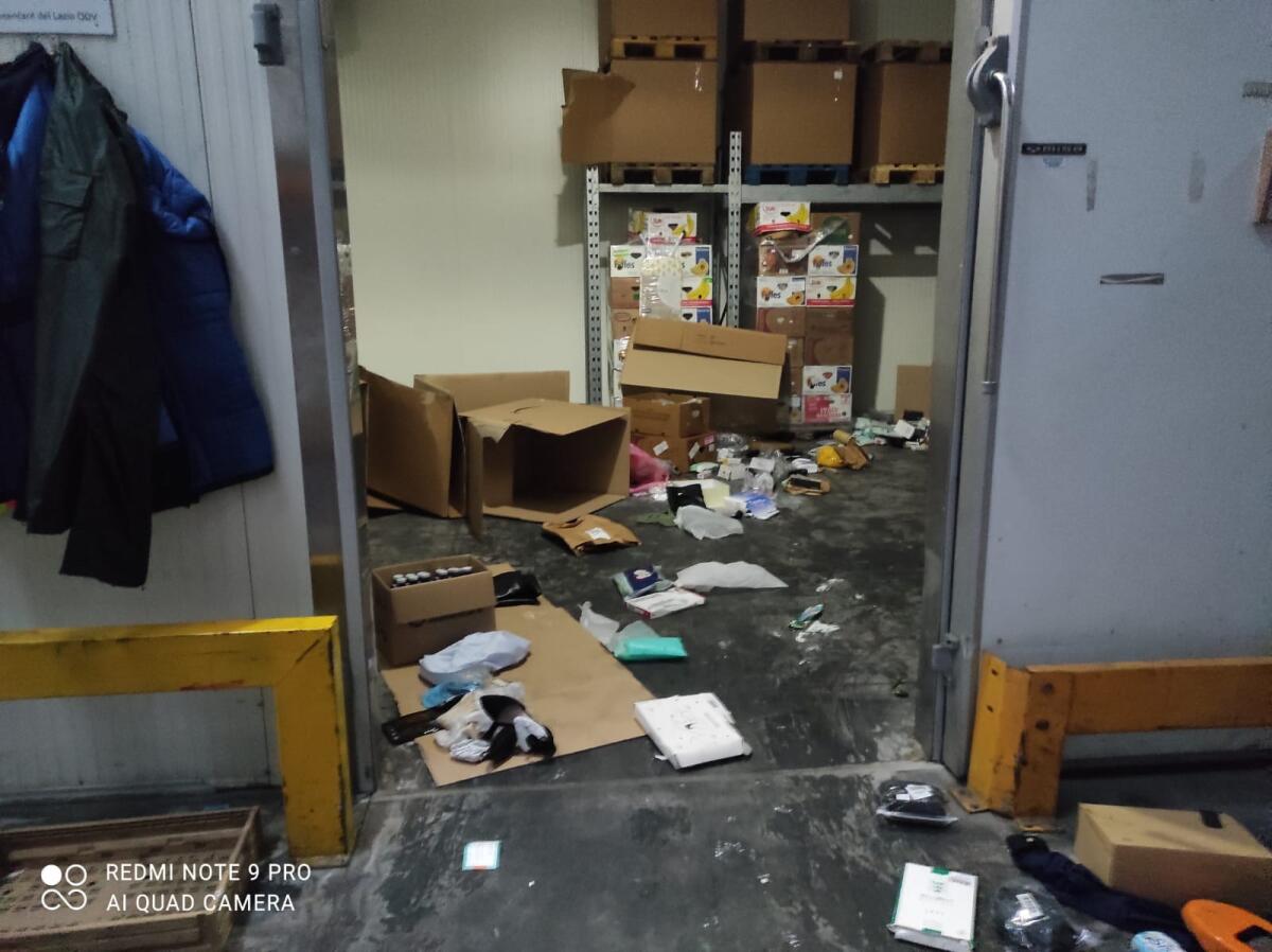 Furto ai danni del Banco Alimentare del Lazio che ha sede all’ex Claudia ad Aprilia - 