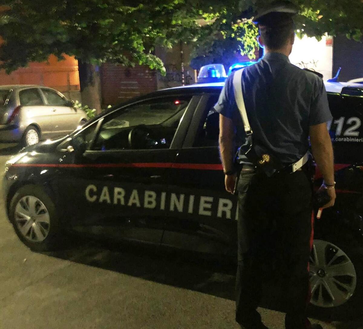 Sgomberato l’ex Hotel Centrale di via Copernico, a Pomezia: denunciate 14 persone. - 