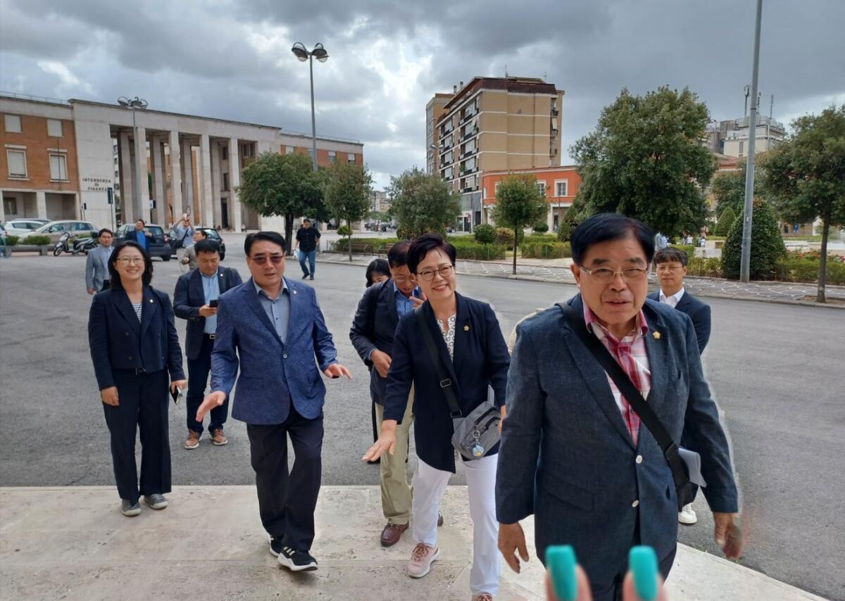 Dalla Corea del Sud per studiare il caso Latina e acquisire dati per le statistiche relative alla fecondità - 