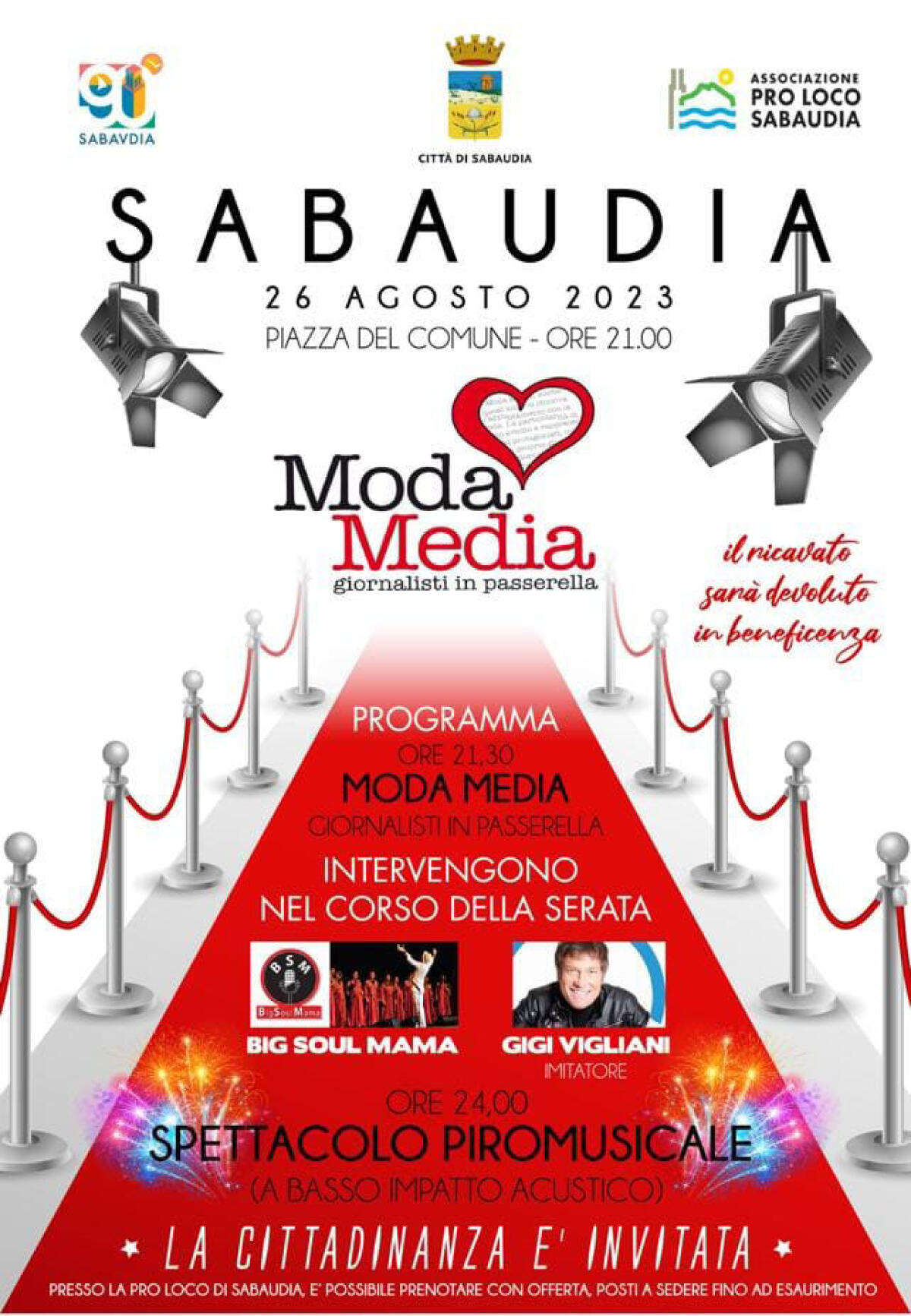 A Sabaudia la notte si accende di Moda Media. Tornano questa sera i giornalisti in passerella - 