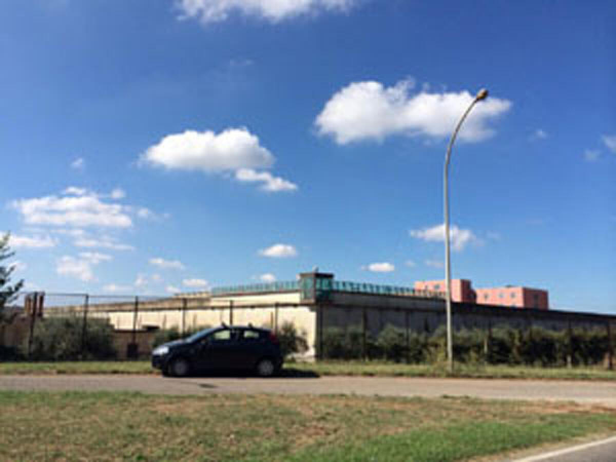 Sparò contro il cuoco per gli arrosticini poco salati, via dal carcere di Velletri. E' in una struttura psichiatrica - 