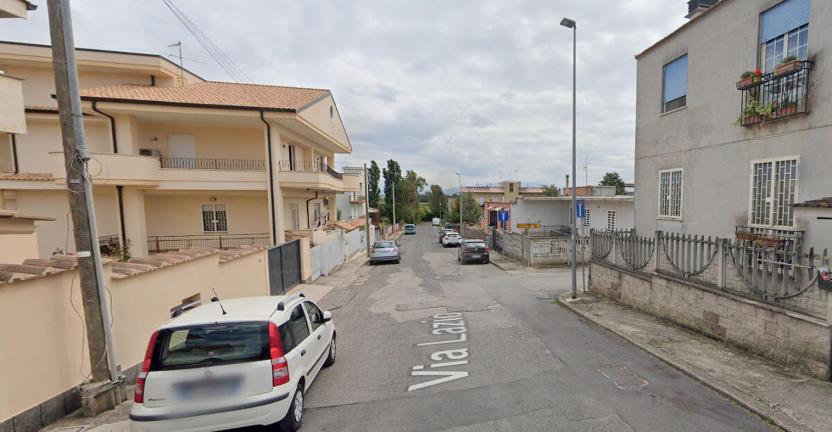 Problemi durante i lavori dell'Enel, zona di Aprilia resta al buio - 