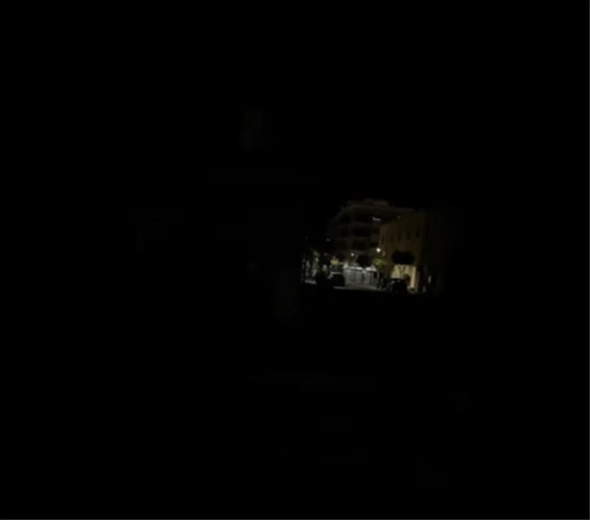 Aprilia - Piazza Roma al buio per un intero fine settimana - 