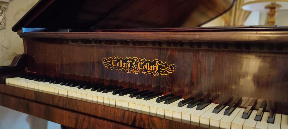A Cisterna sarà inaugurato un pianoforte "Collard & Collard" del 1889 - 