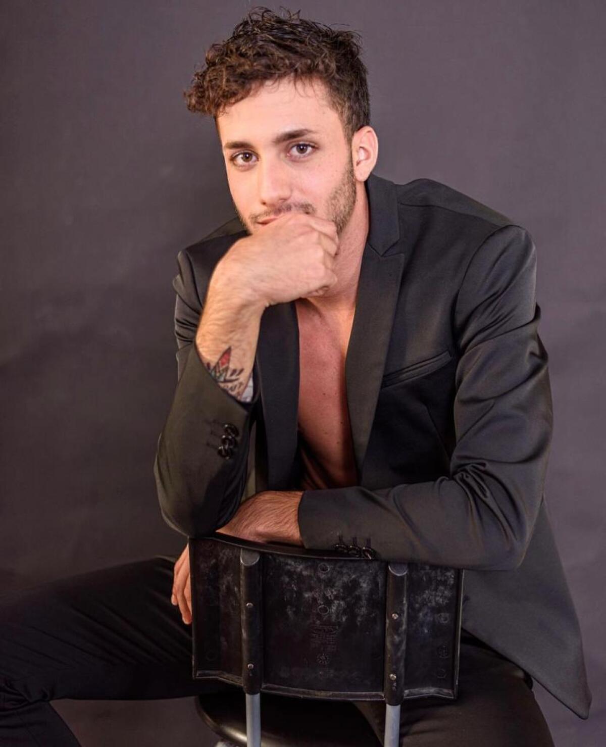 Alessandro Baeli, 20 anni di Aprilia, tra i pretendenti al titolo di “Mister Italia 2023”. - 