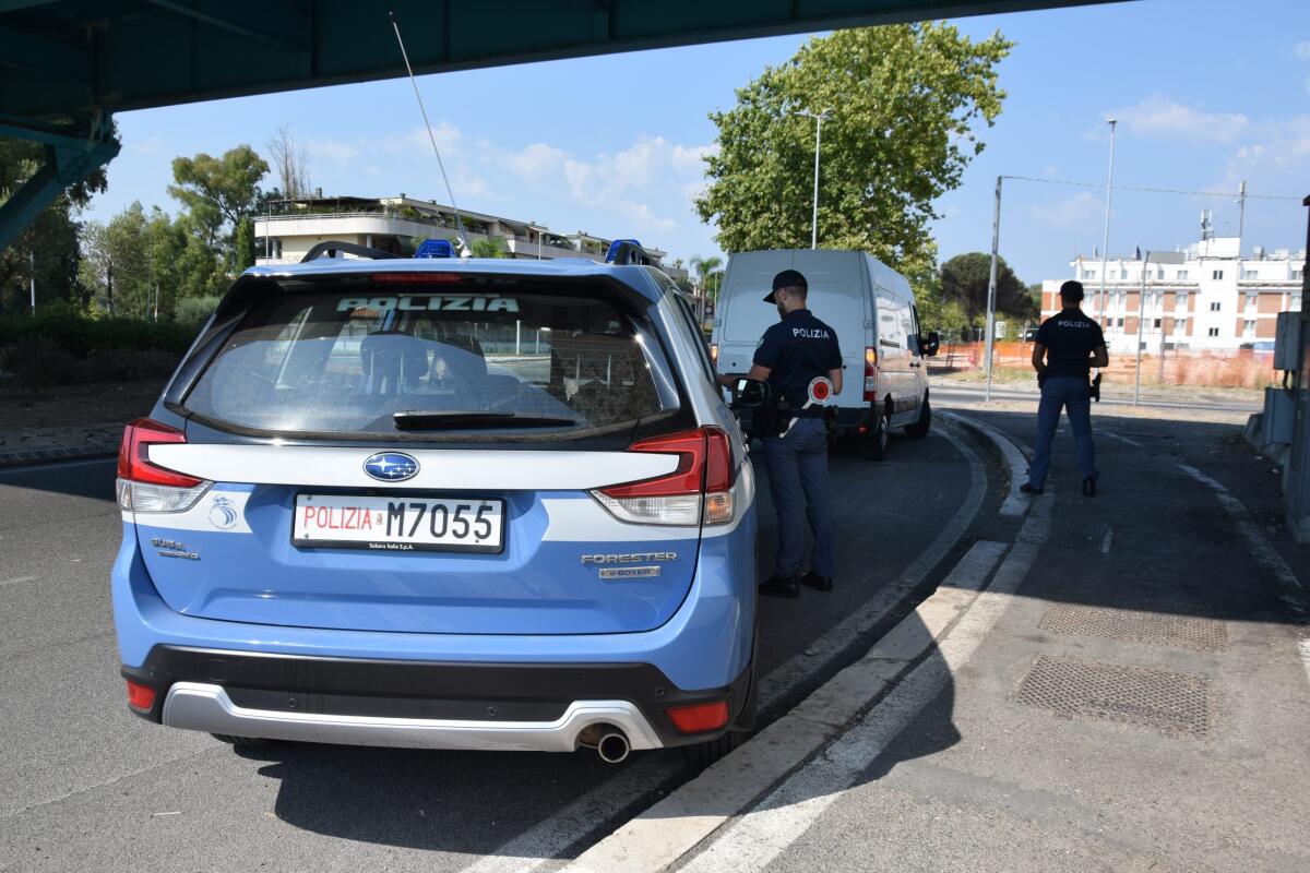 Controlli straordinari sulla sicurezza della Polizia di Latina - 