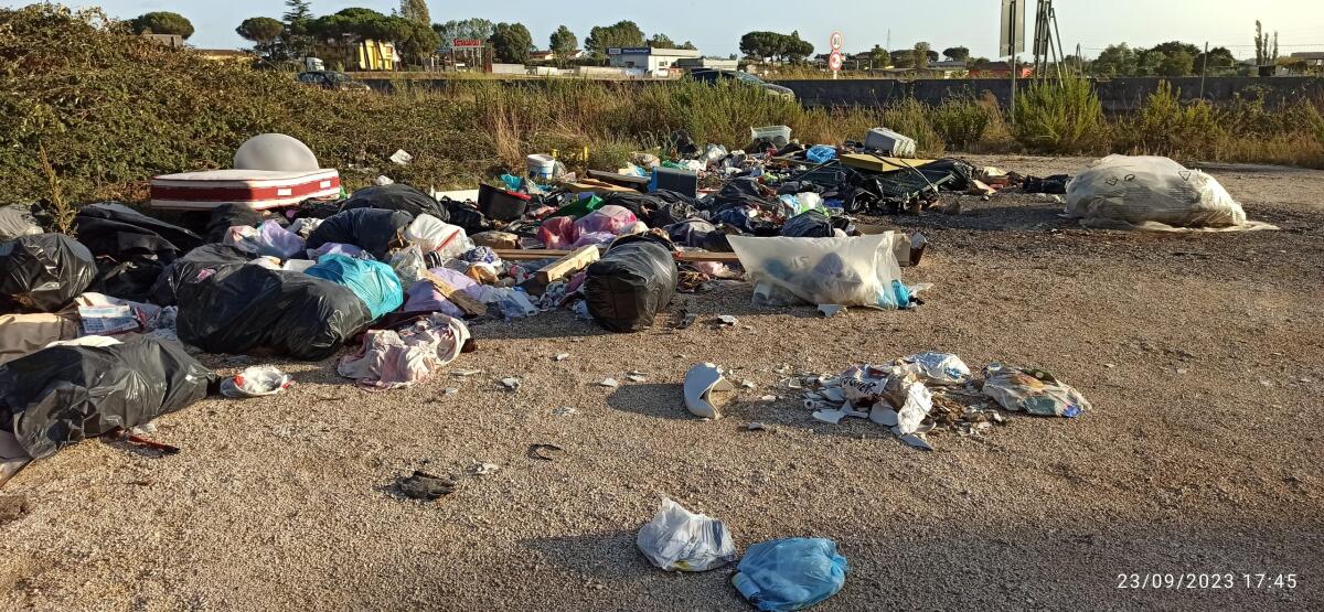 Discariche abusive ad Aprilia: "Opera degli evasori Tari" - 