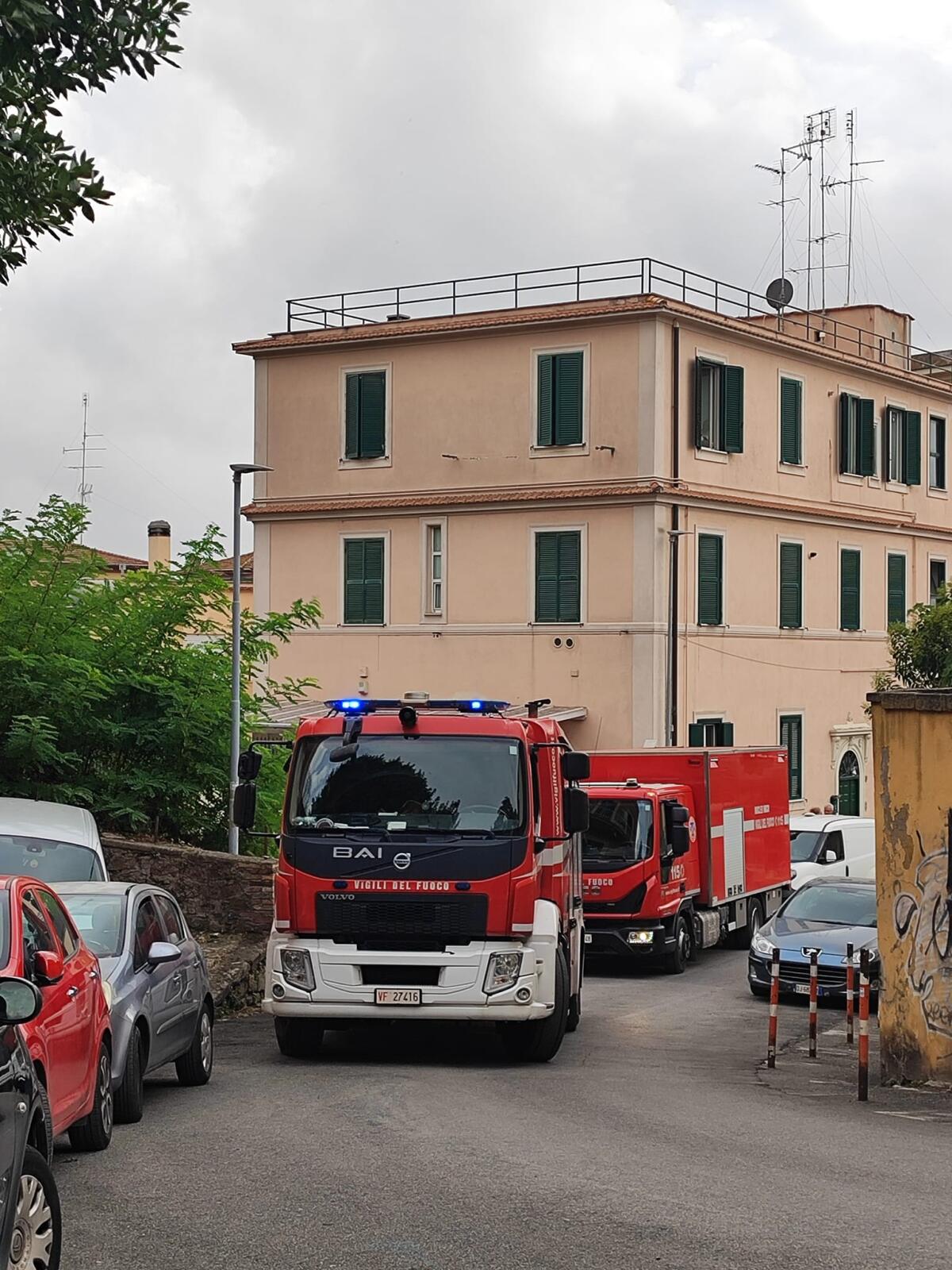 Fuga di gas in via Giuseppe Verdi, ad Albano: strada riaperta al traffico. - 