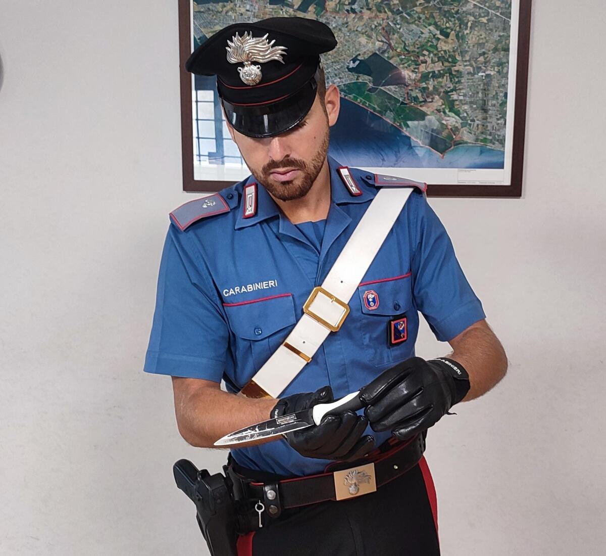 “Sfregio tua madre con l’acido e poi mi uccido”: 49enne di Nettuno arrestato per atti persecutori. - 