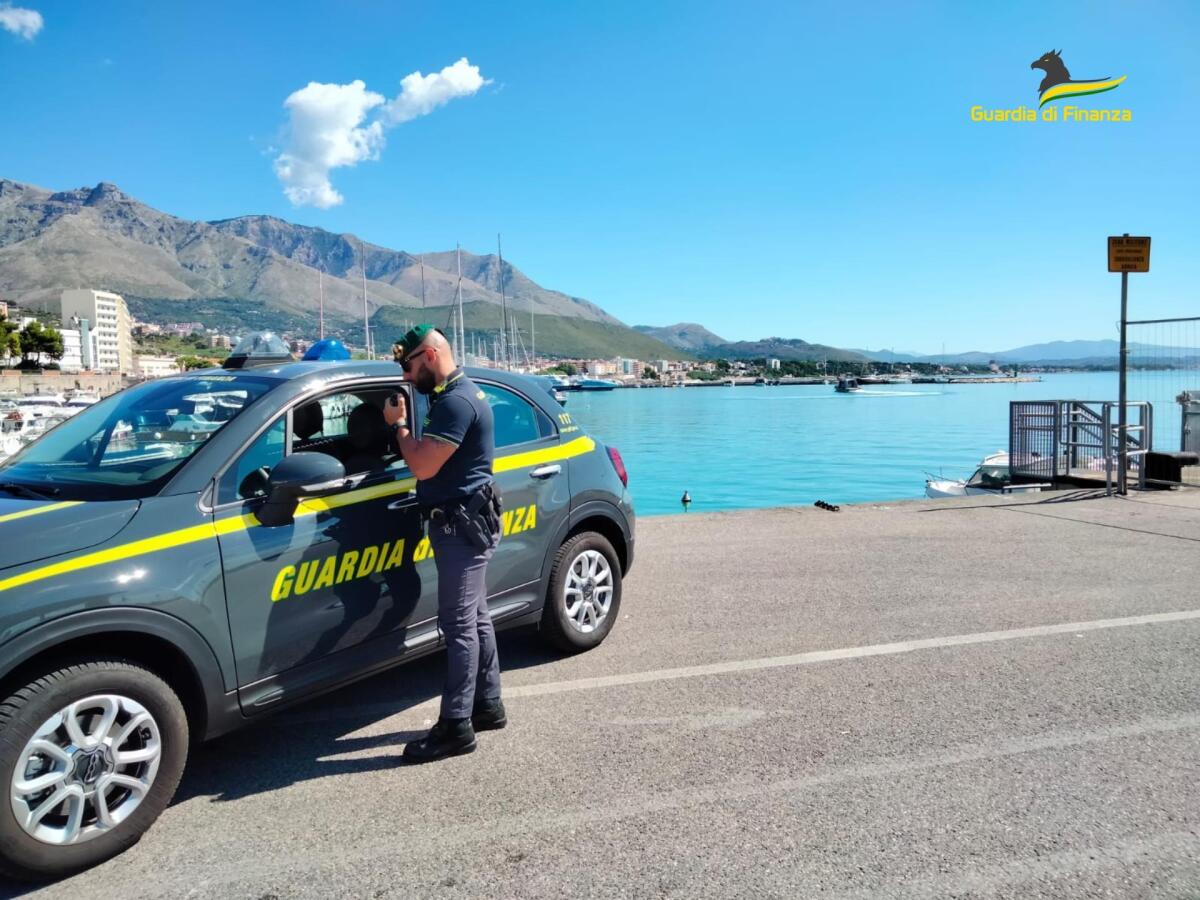 Lavoro nero, sicurezza su spiagge e strade: gli interventi della Guardia di Finanza di Latina nei mesi estivi - 
