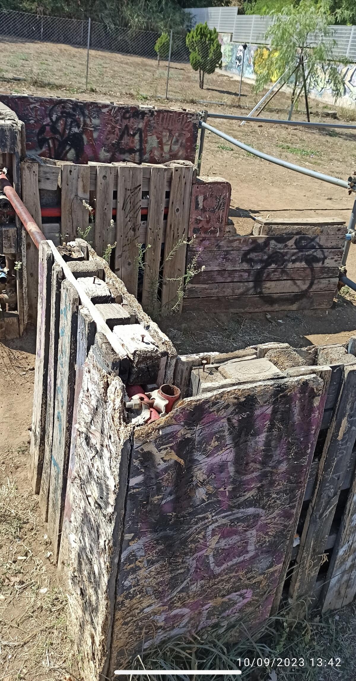 Aprilia - “Parco di via Caligola, abbandonato e pericoloso. Uno scempio”  Foto - 