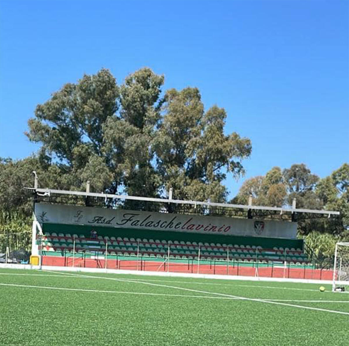 Sfratto per il FalascheLavinio, protesta in piazza Pia ad Anzio - 