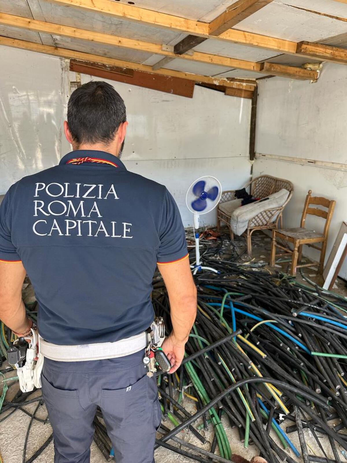 Oltre una tonnellata di rame sequestrata dalla Polizia di Roma Capitale. - 