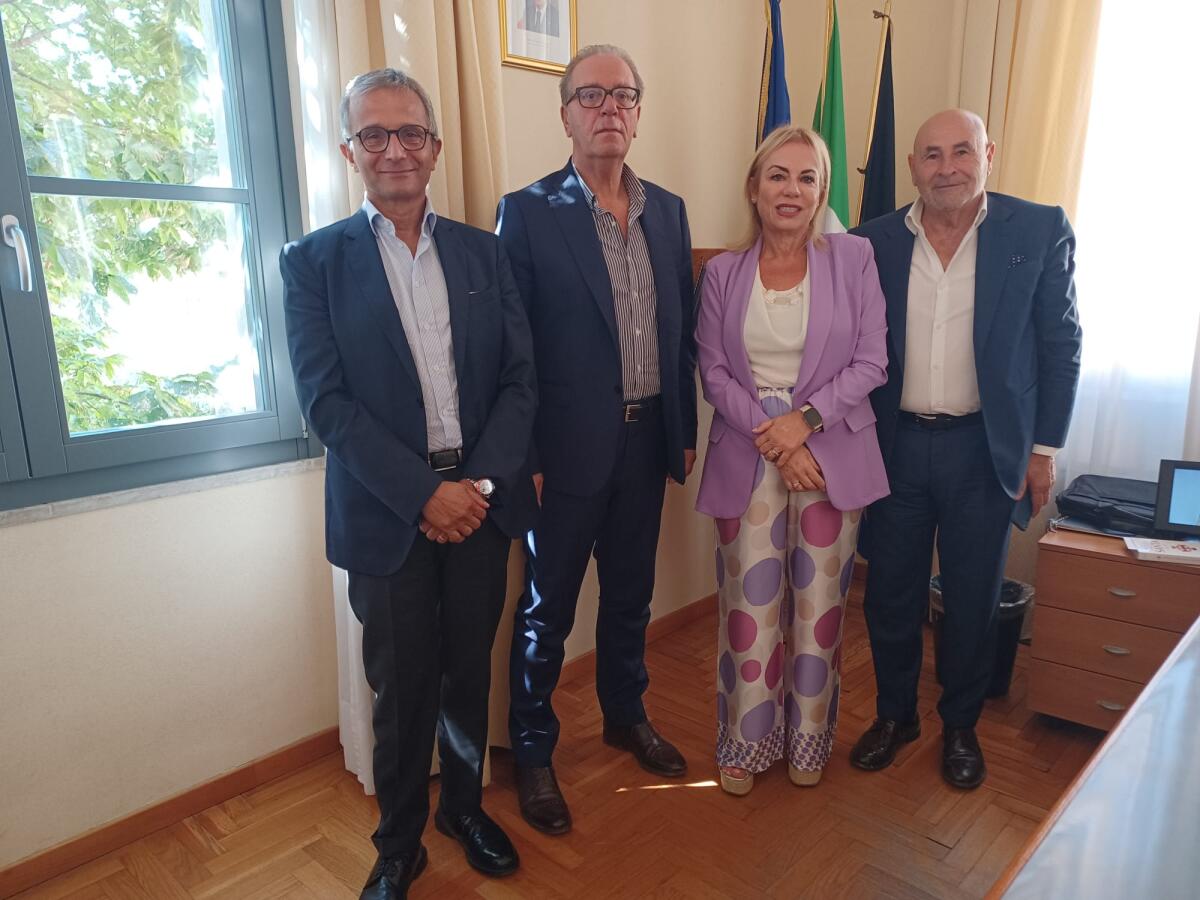 Emergenza abitativa a Latina, il sindaco Celentano e l’assessore Nasso incontrano l’Ater - 