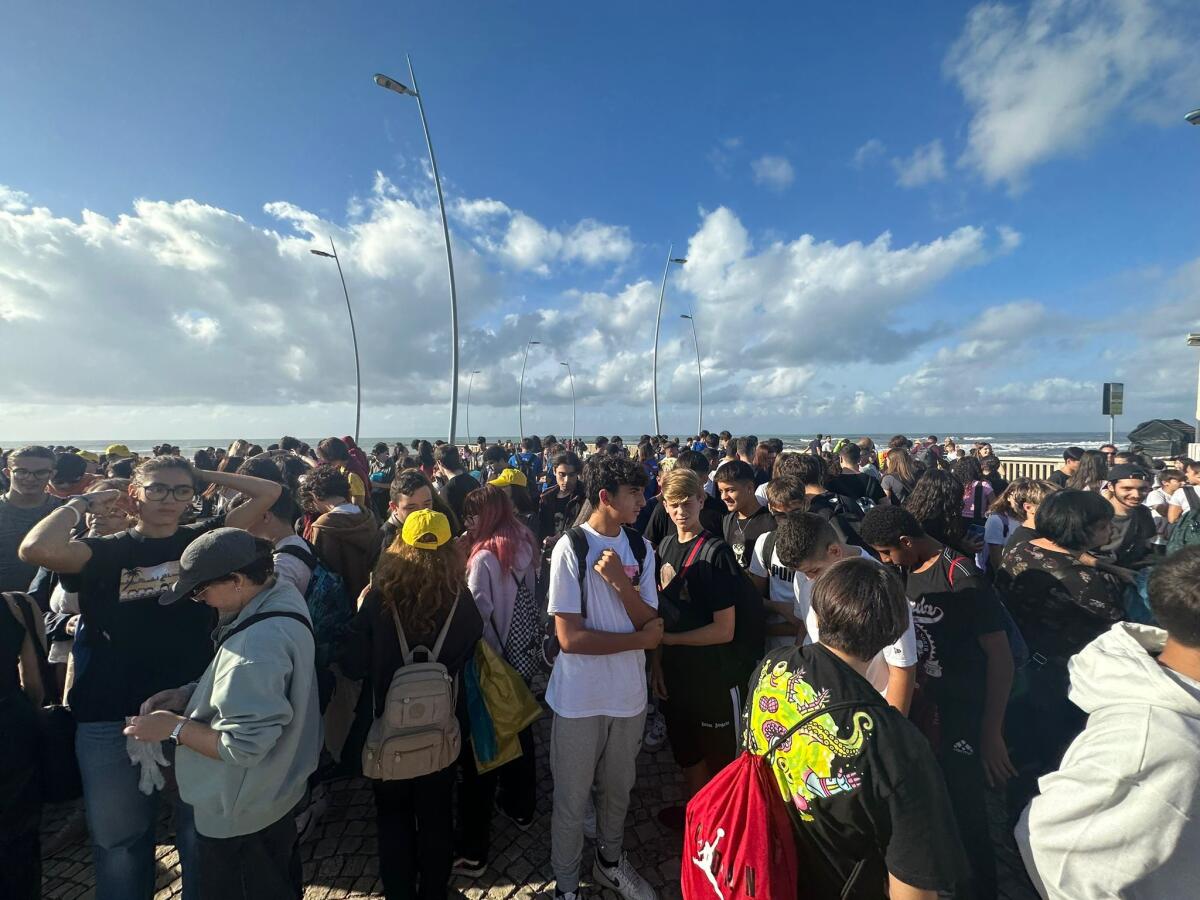 “Puliamo il mondo”: a Capoportiere in 700 raccolgono più di 800 kg di rifiuti - 