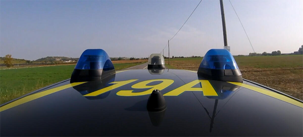 Scoperta dalla Finanza ai Castelli Romani una frode fiscale di oltre 42 milioni di euro. Tre professionisti in manette. - 