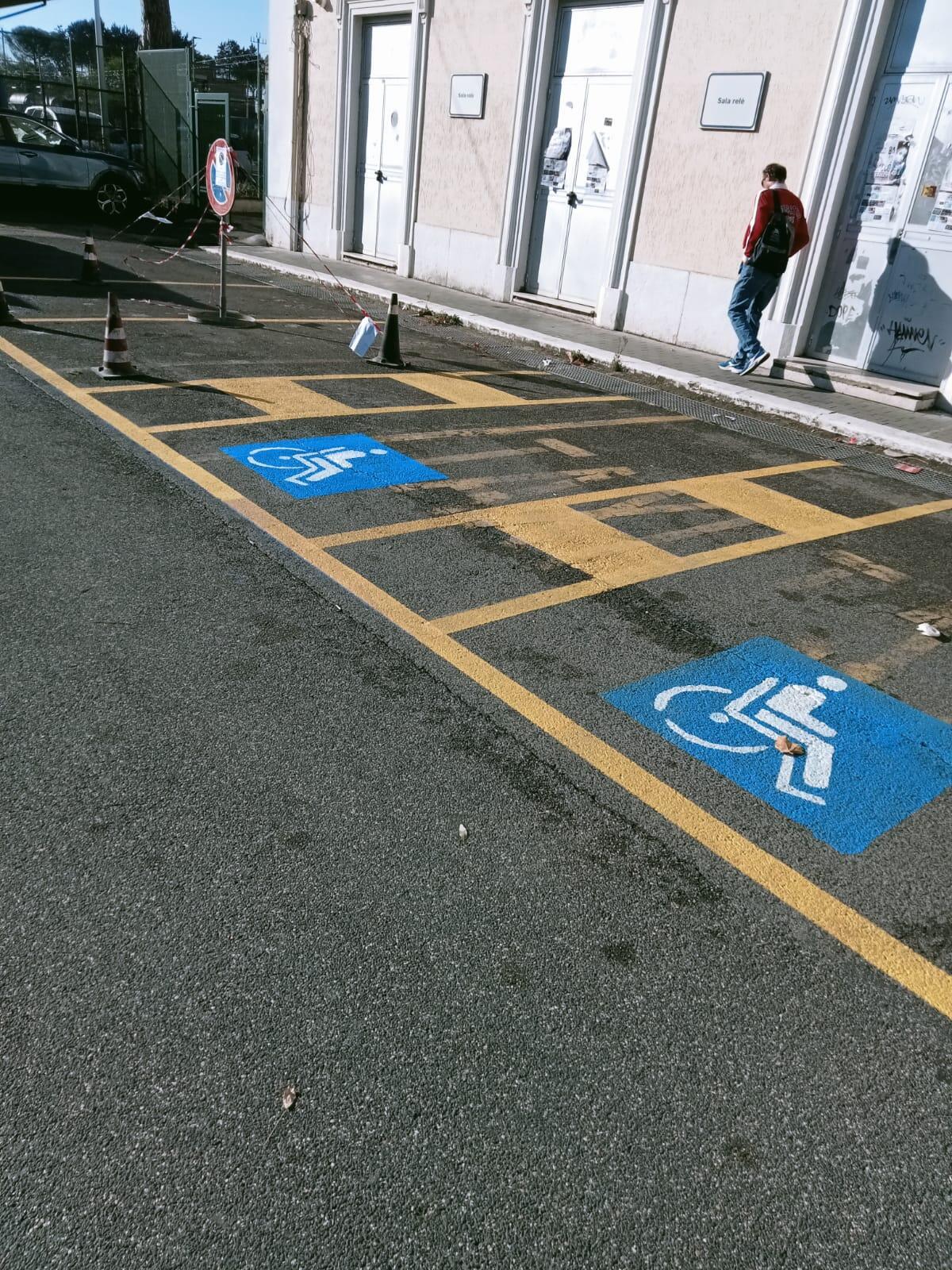 Alla stazione di Santa Palomba aumentano i parcheggi per le persone con disabilità - 