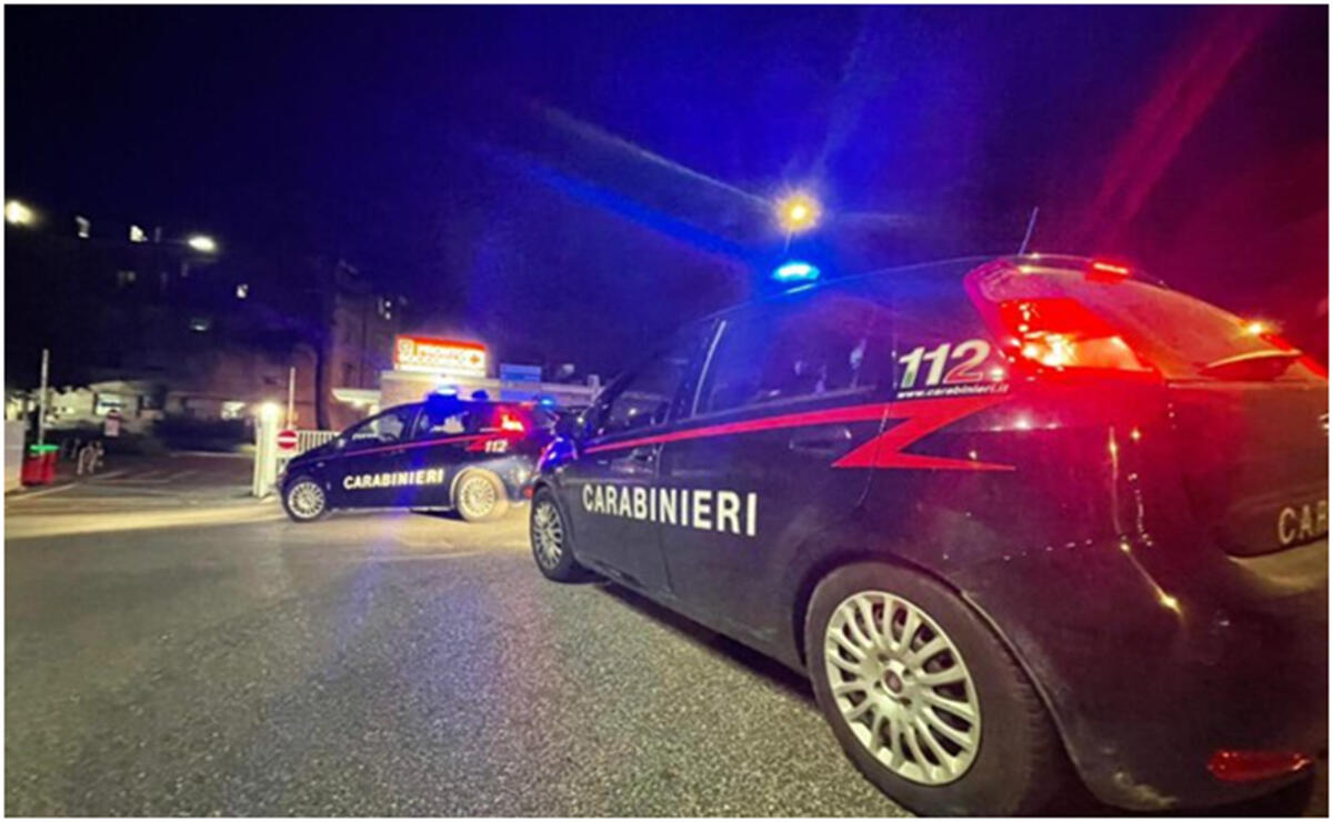 Evade dai domiciliari e fornisce false generalità: arrestato - 
