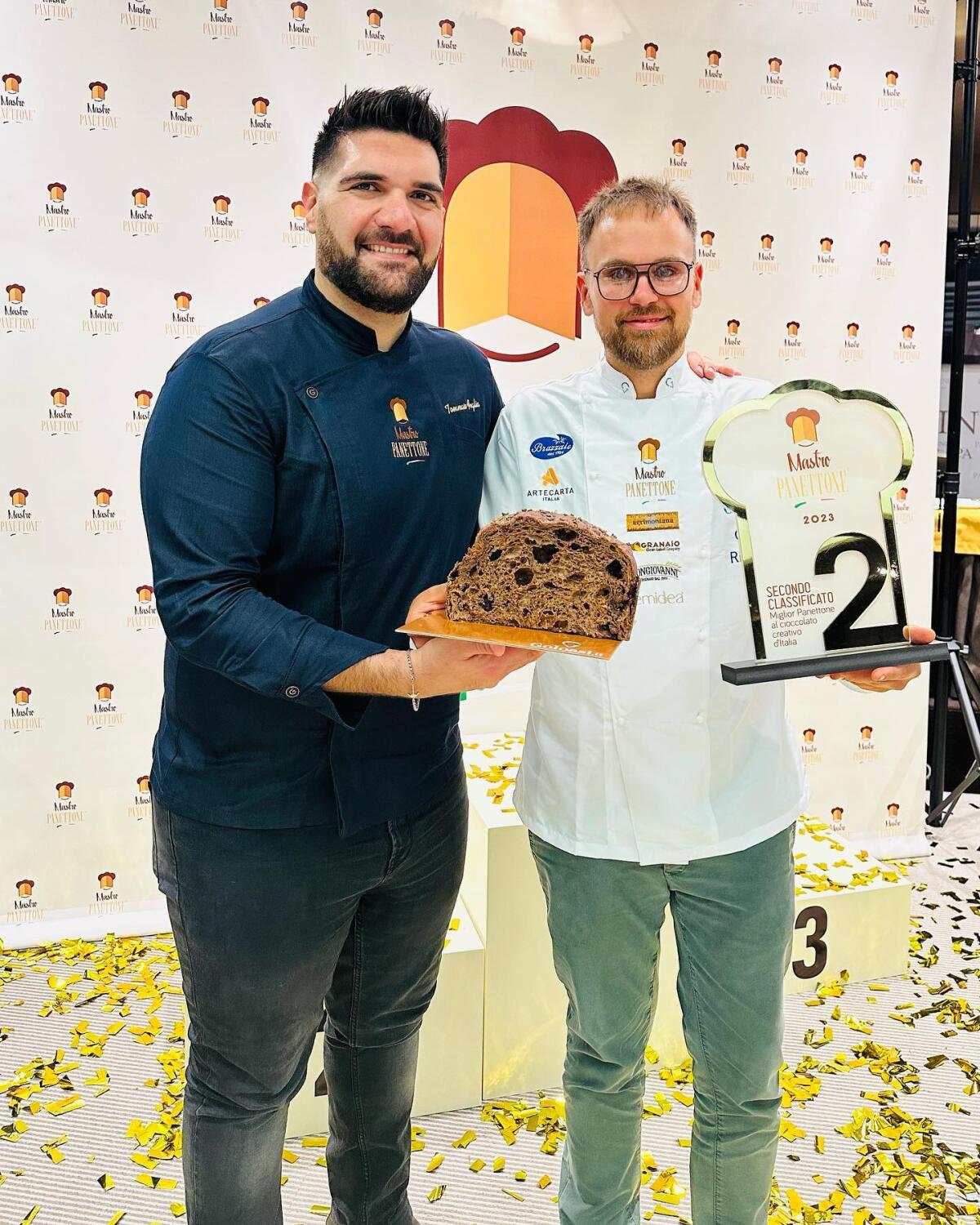 Finali di “Mastro Panettone”: l’apriliano Riccardo Manduca si qualifica come secondo “Miglior Panettone d’Italia” nella categoria “Creativo al cioccolato”.   - 