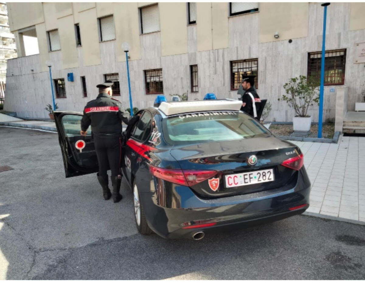 Aprilia - Minacce, vessazioni e pressioni psicologiche sui genitori: 30enne in arresto - 