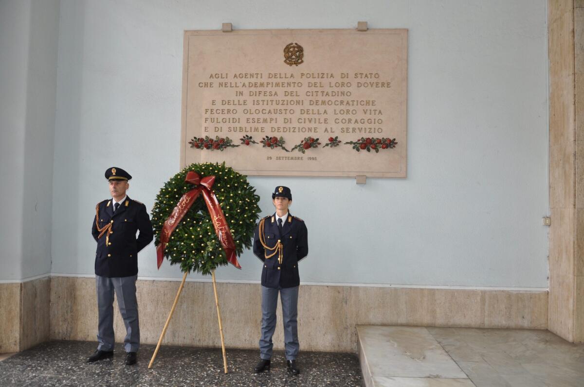 La Polizia di Stato di Latina celebra la Commemorazione dei Defunti. - 