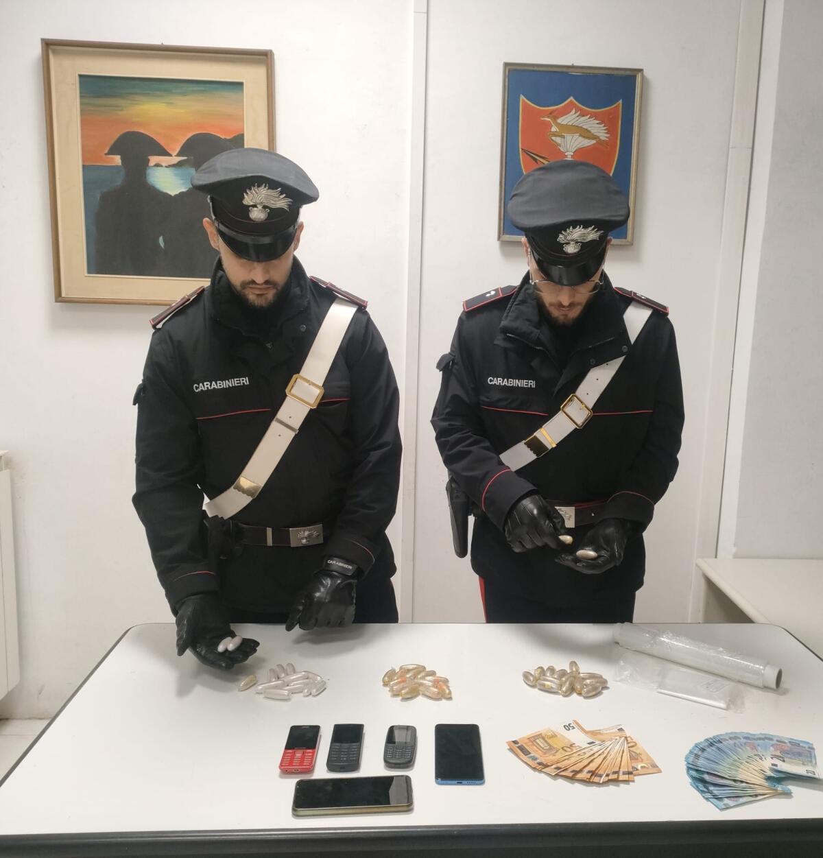 40enne arrestato ad Anzio dai Carabinieri: pedinato e fermato a Villa Claudia, viene sorpreso con 400 grammi di eroina. - 