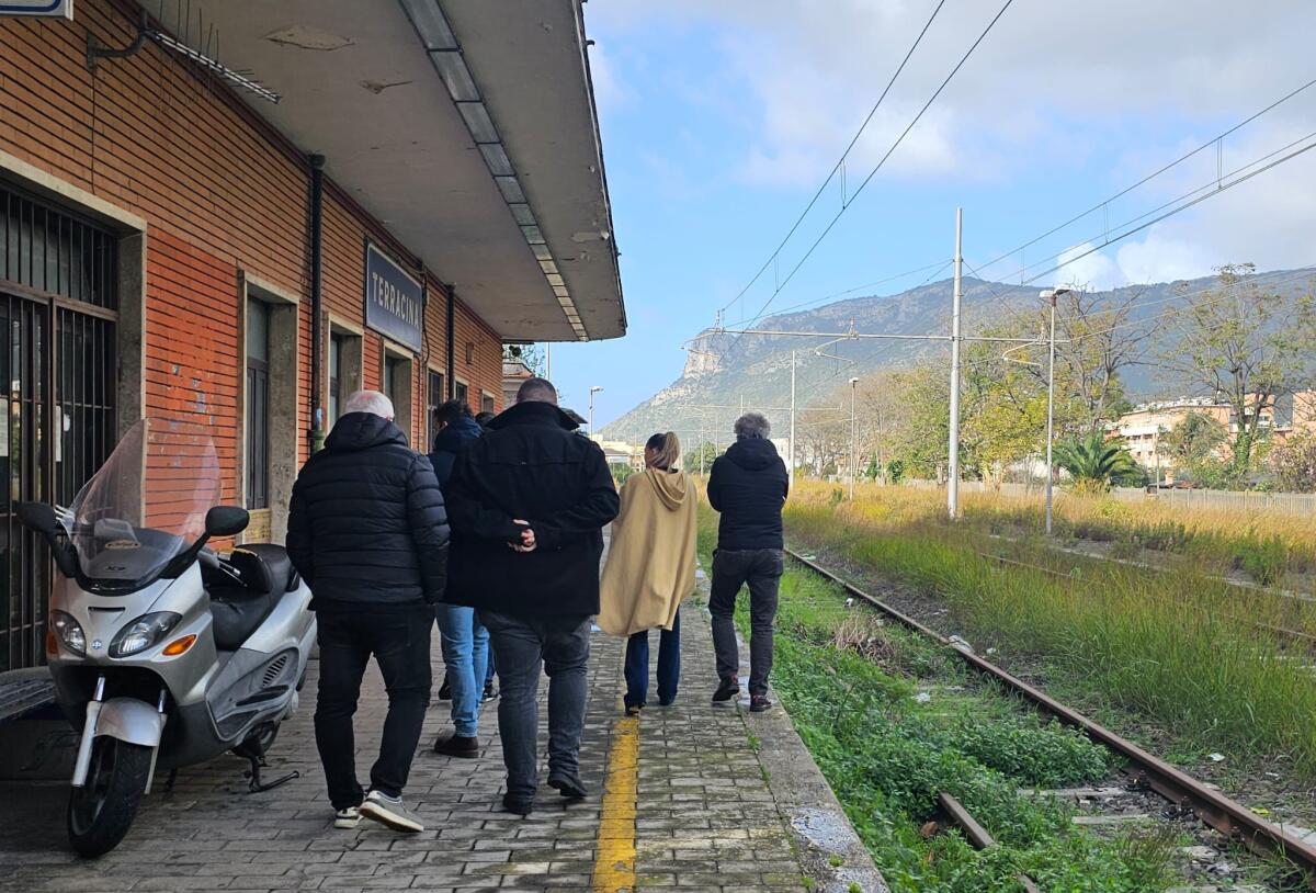 Riqualificazione della Stazione Ferroviaria di Terracina e riattivazione della linea: sopralluogo dell’Amministrazione Comunale. - 