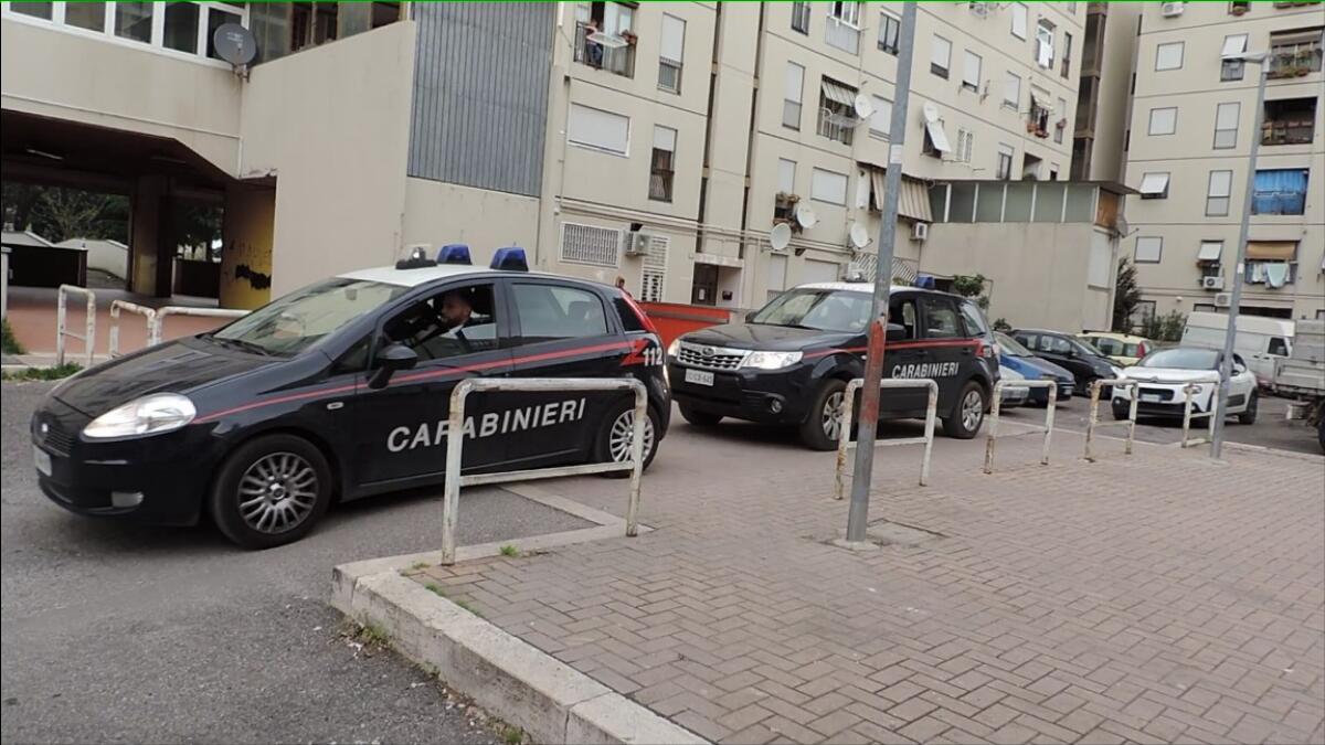 Operazione antidroga dei Carabinieri della Compagnia di Frascati: 6 uomini e due donne in manette. - 